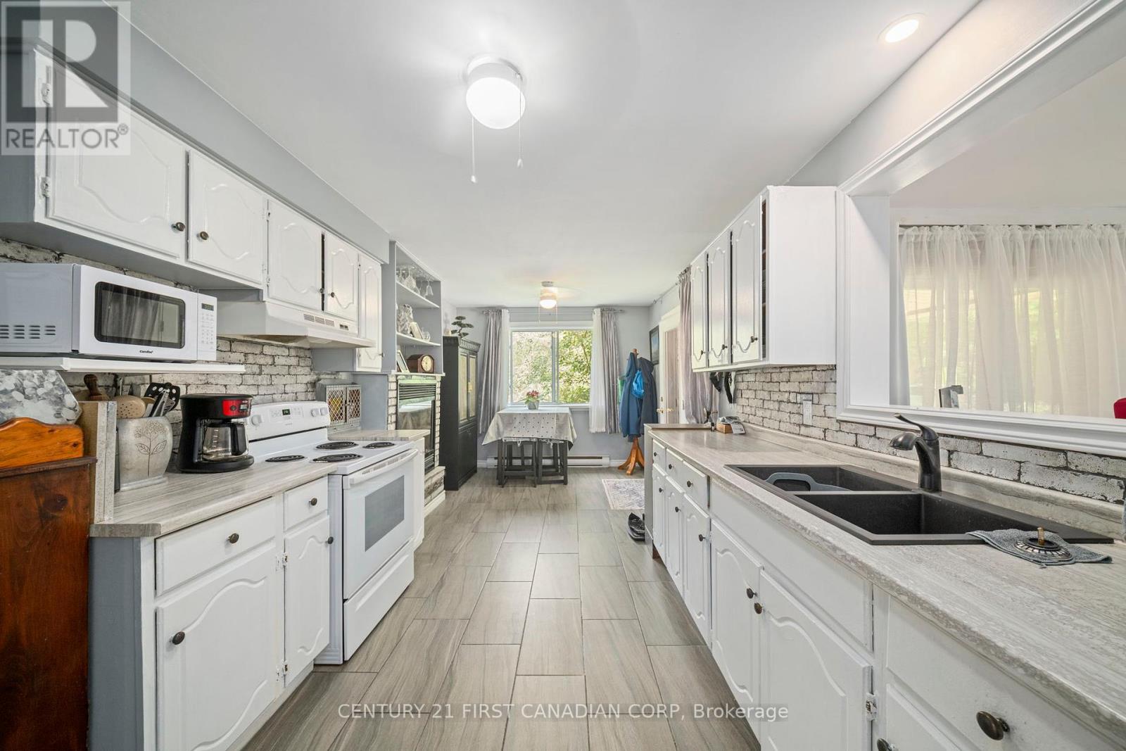 Photo 29 of 21084 Riverview Drive, Thames Centre ON