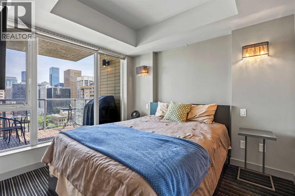 Single Family House Multi-level for Sale in    Avenue SW Downtown Commercial Core Calgary 