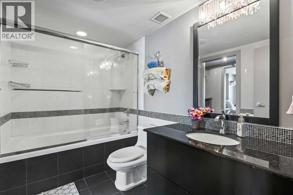 Single Family House Multi-level for Sale in    Avenue SW Downtown Commercial Core Calgary 