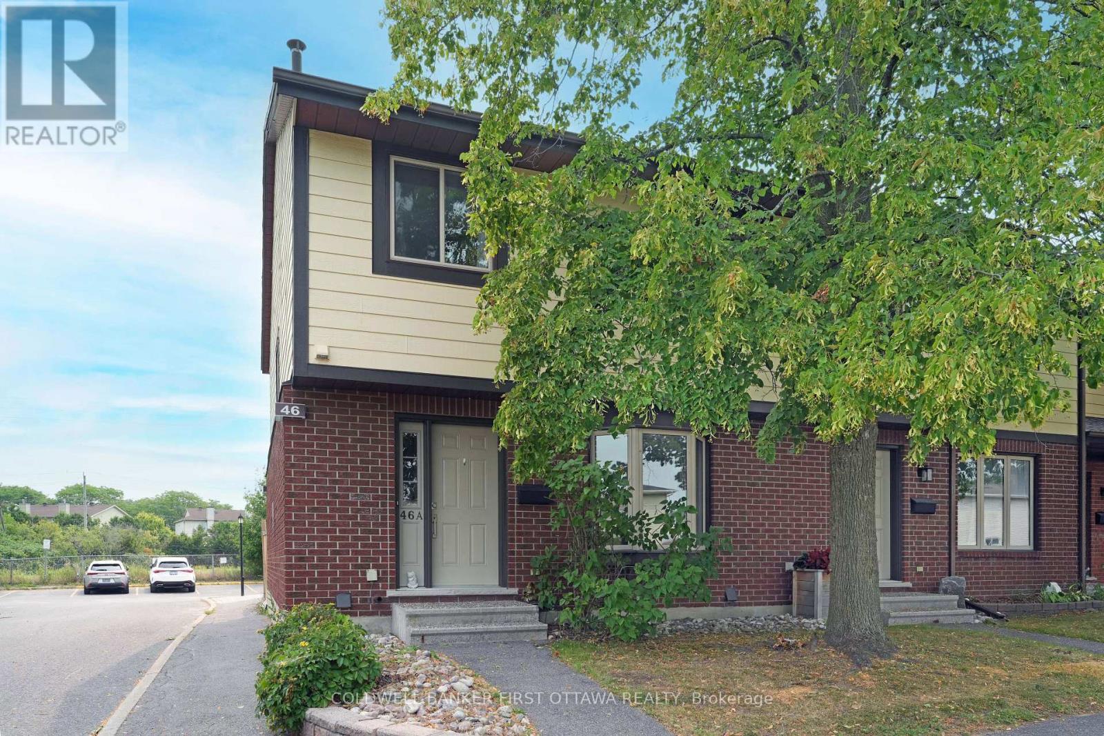 Photo 5 of 46 A Medhurst Drive, Ottawa ON