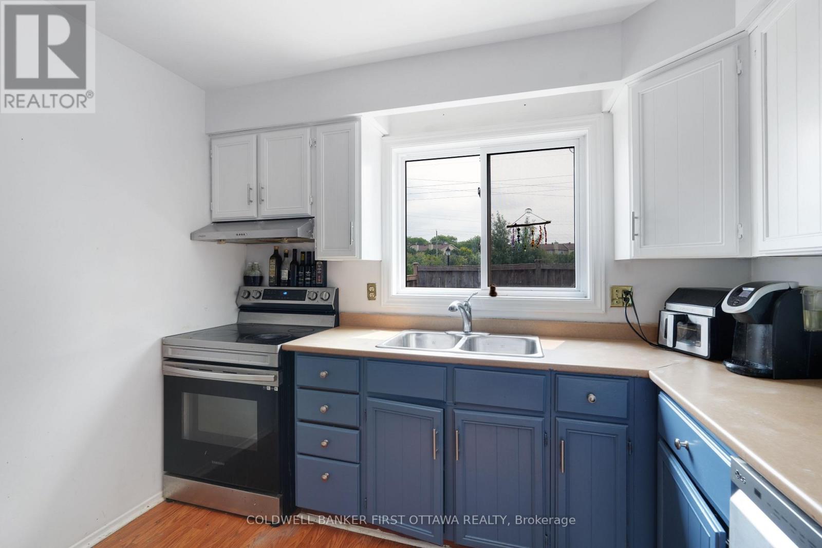 Photo 16 of 46 A Medhurst Drive, Ottawa ON