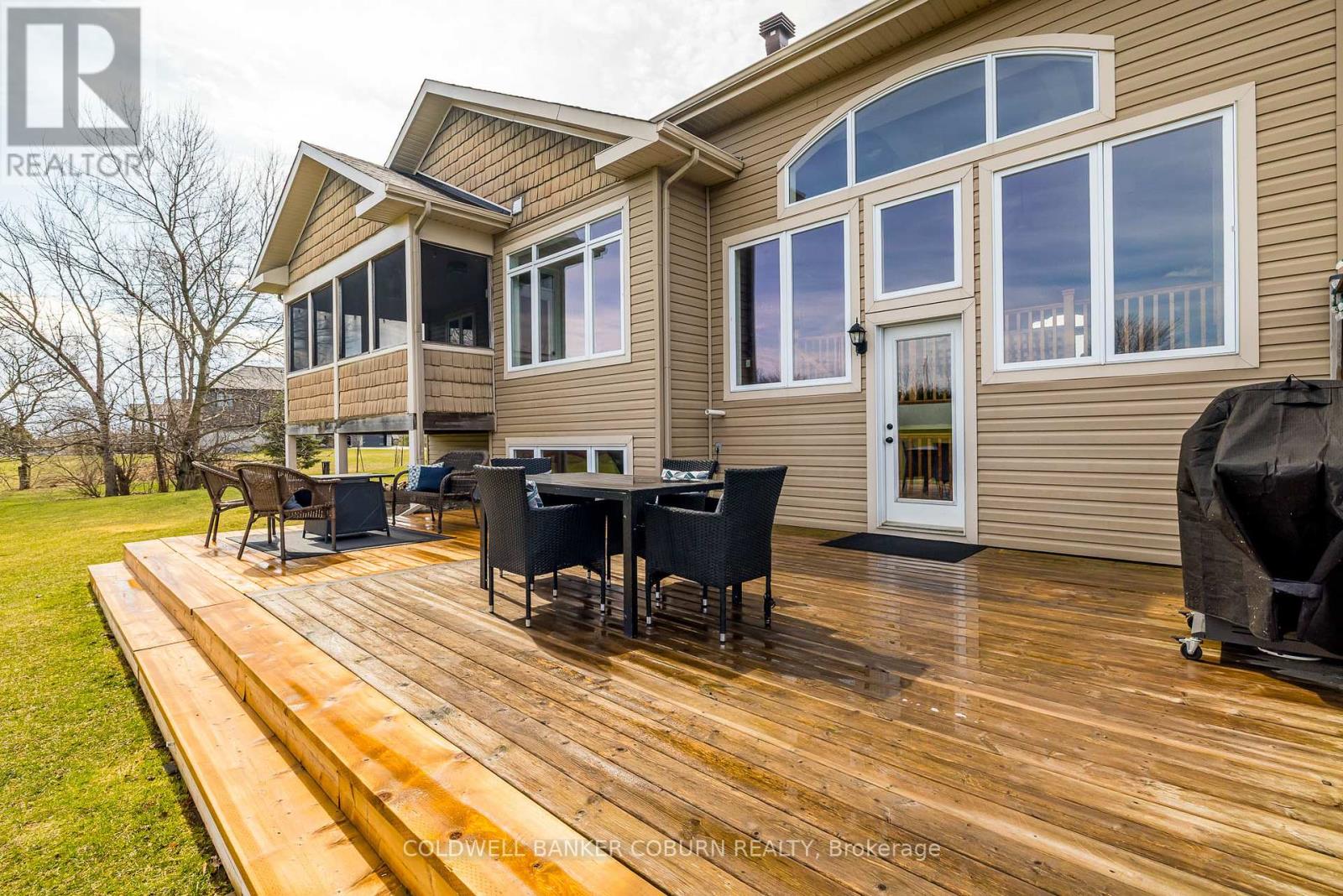Photo 41 of 270 West Lake Circle, Ottawa ON