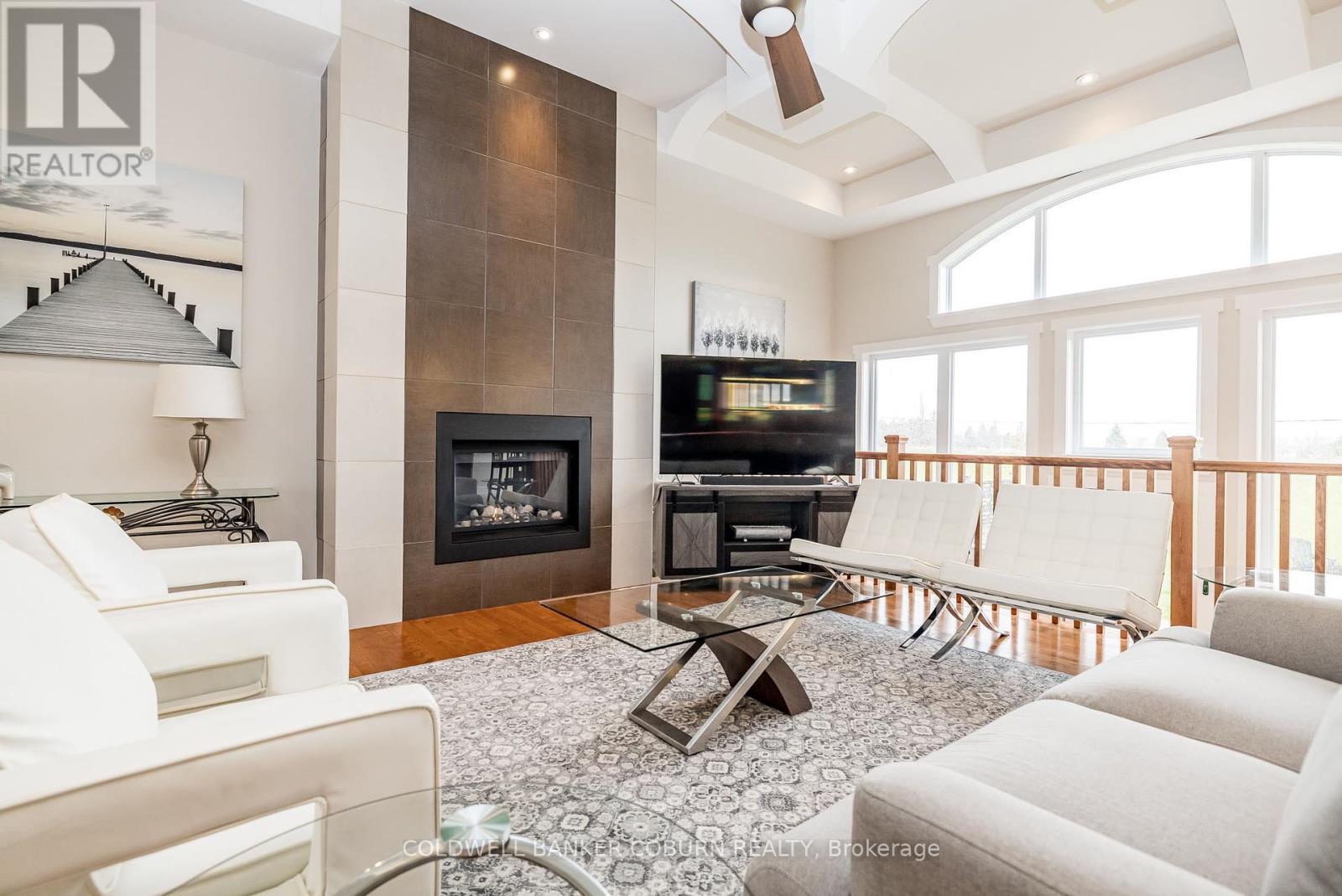 Photo 9 of 270 West Lake Circle, Ottawa ON