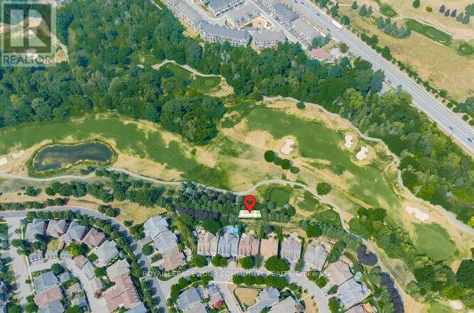 Photo 36 of 10 Harper Hill Road, Markham ON