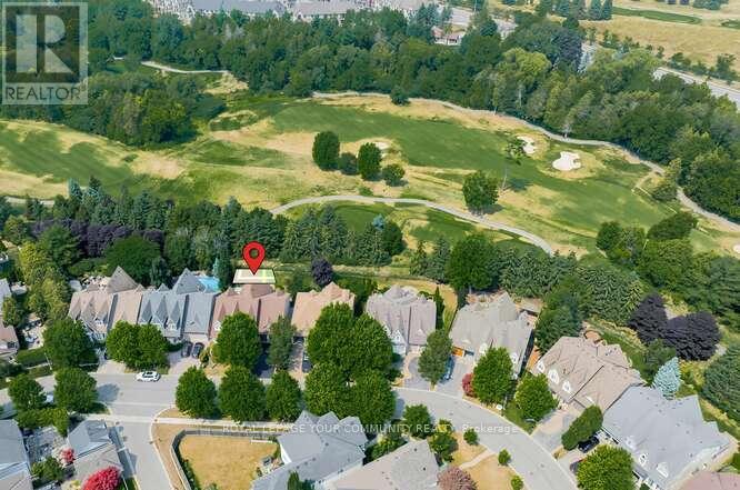 Photo 37 of 10 Harper Hill Road, Markham ON