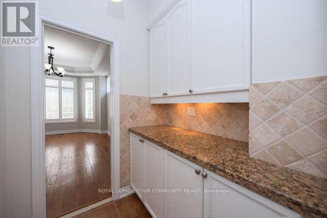 Photo 7 of 10 Harper Hill Road, Markham ON