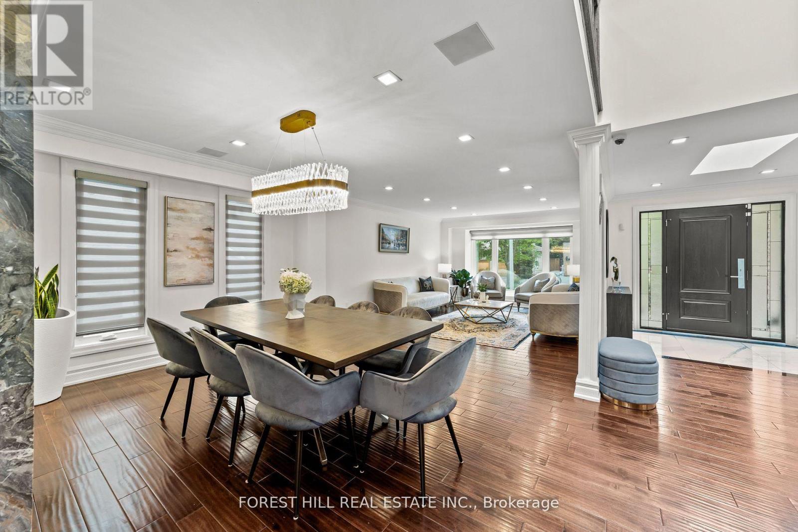 Photo 29 of 107 Old Surrey Lane, Richmond Hill ON
