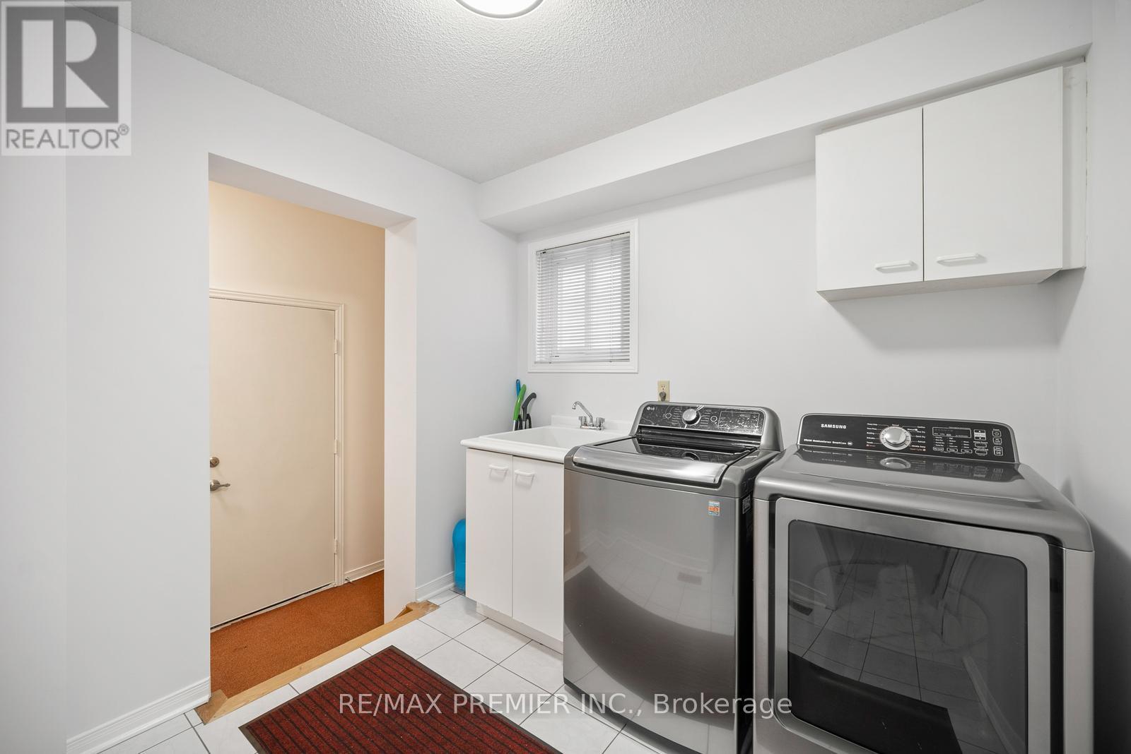 Photo 19 of 258 Mapes Avenue, Vaughan ON