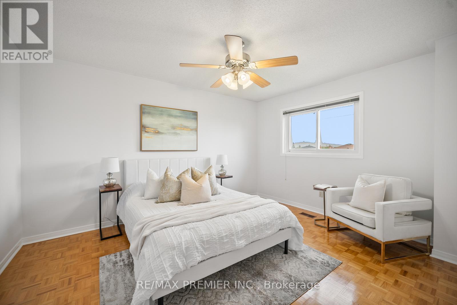 Photo 27 of 258 Mapes Avenue, Vaughan ON