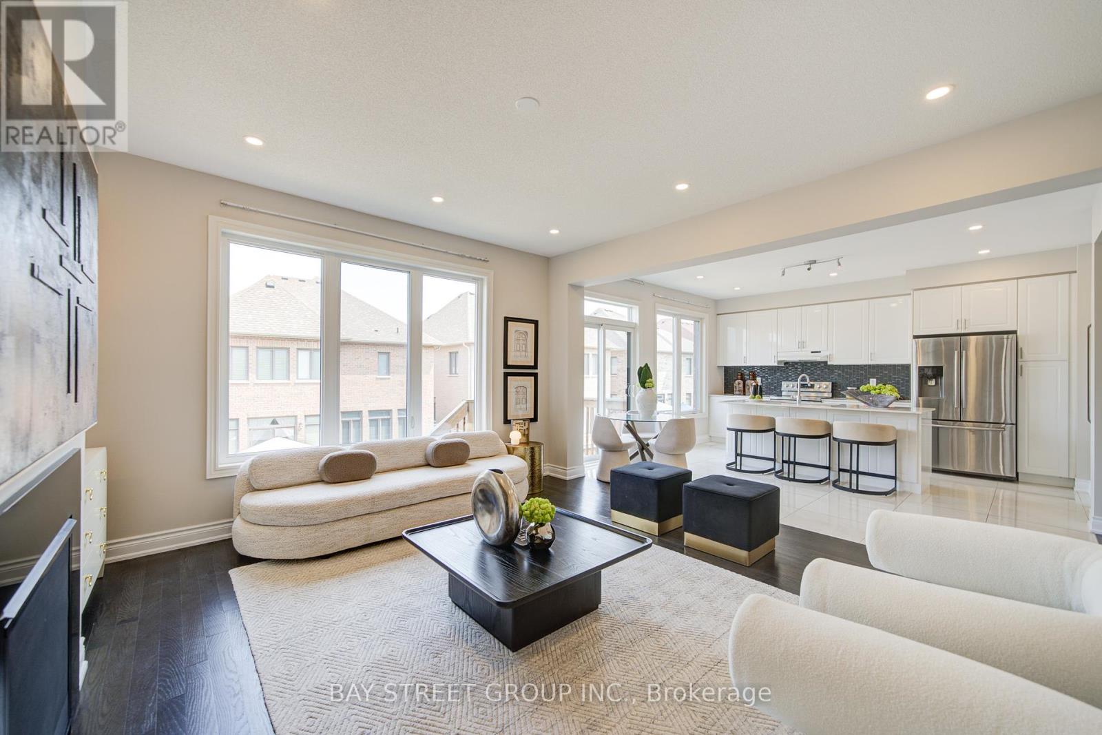 Photo 37 of 7 Yarrow Lane, East Gwillimbury ON