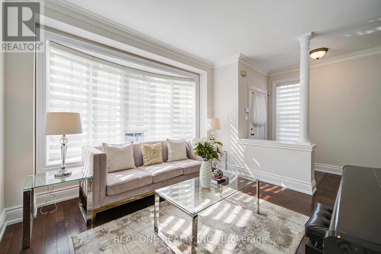Photo 17 of 21 Moraine Ridge Drive, Richmond Hill ON