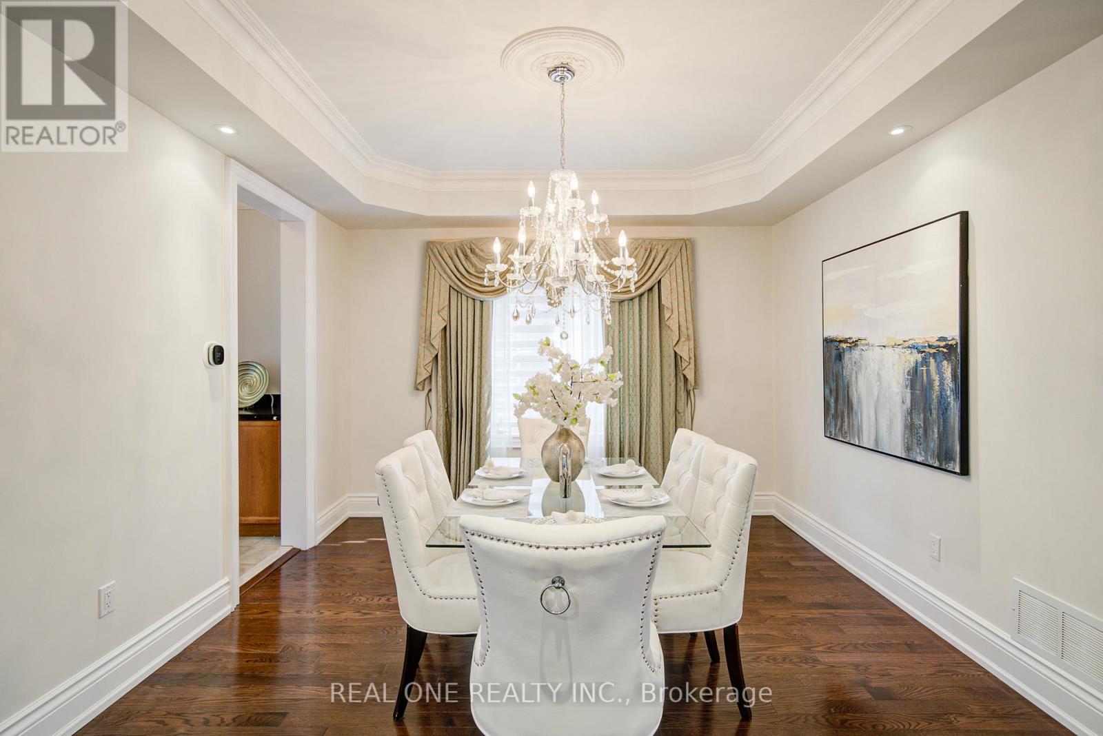 Photo 38 of 21 Moraine Ridge Drive, Richmond Hill ON