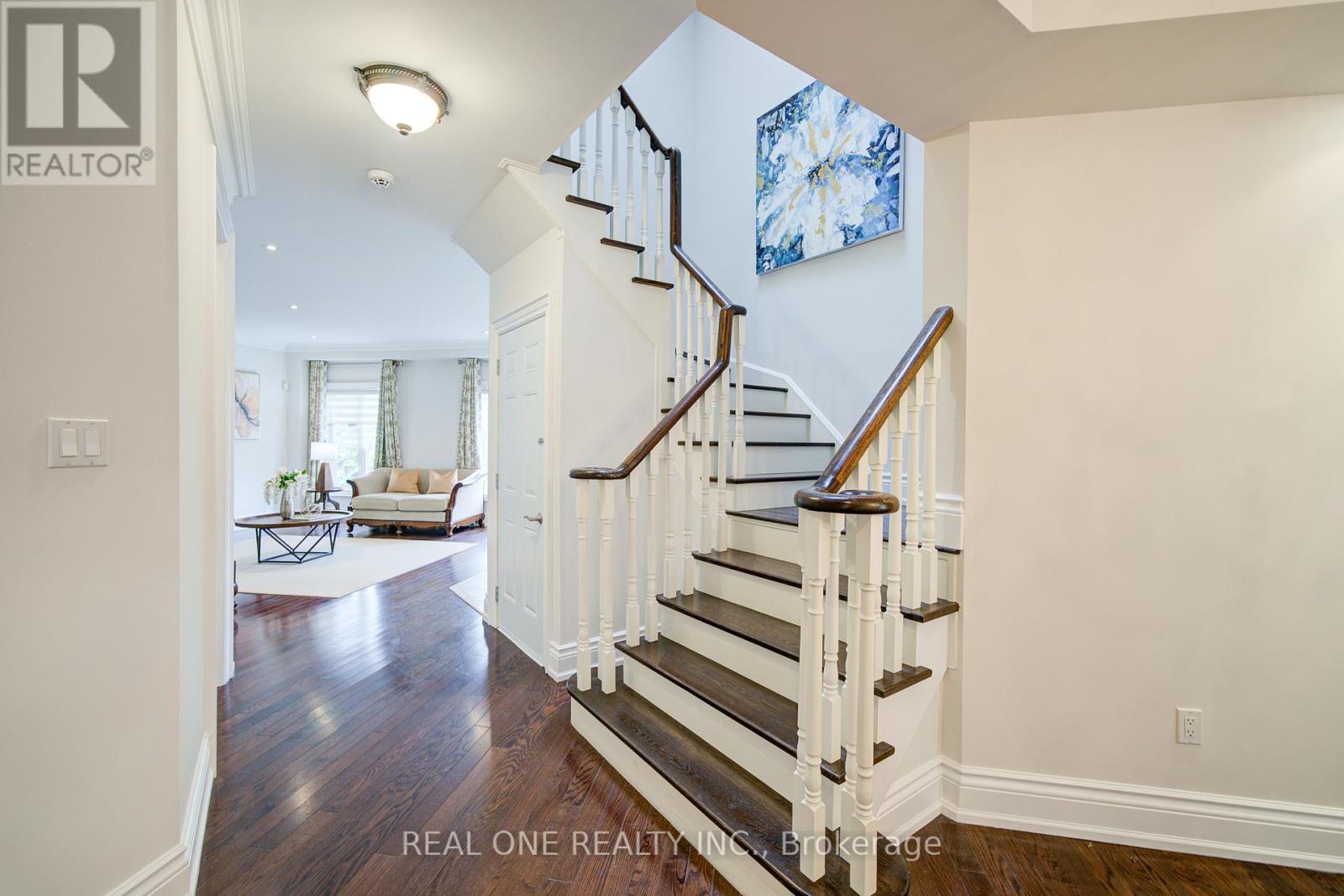 Photo 35 of 21 Moraine Ridge Drive, Richmond Hill ON