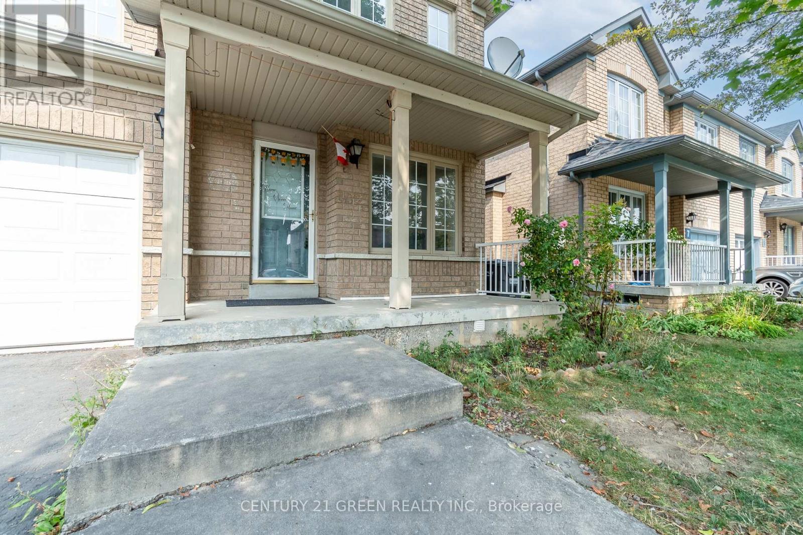 Photo 4 of 9 Flatlands Way, Brampton ON