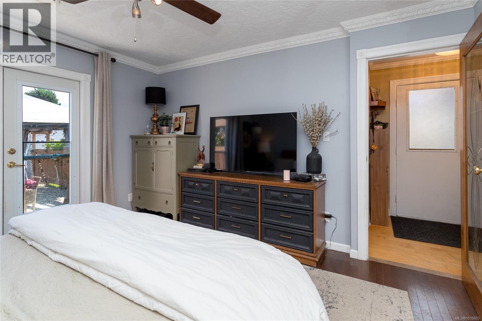 Photo 54 of 2833 Austin Ave, Saanich BC