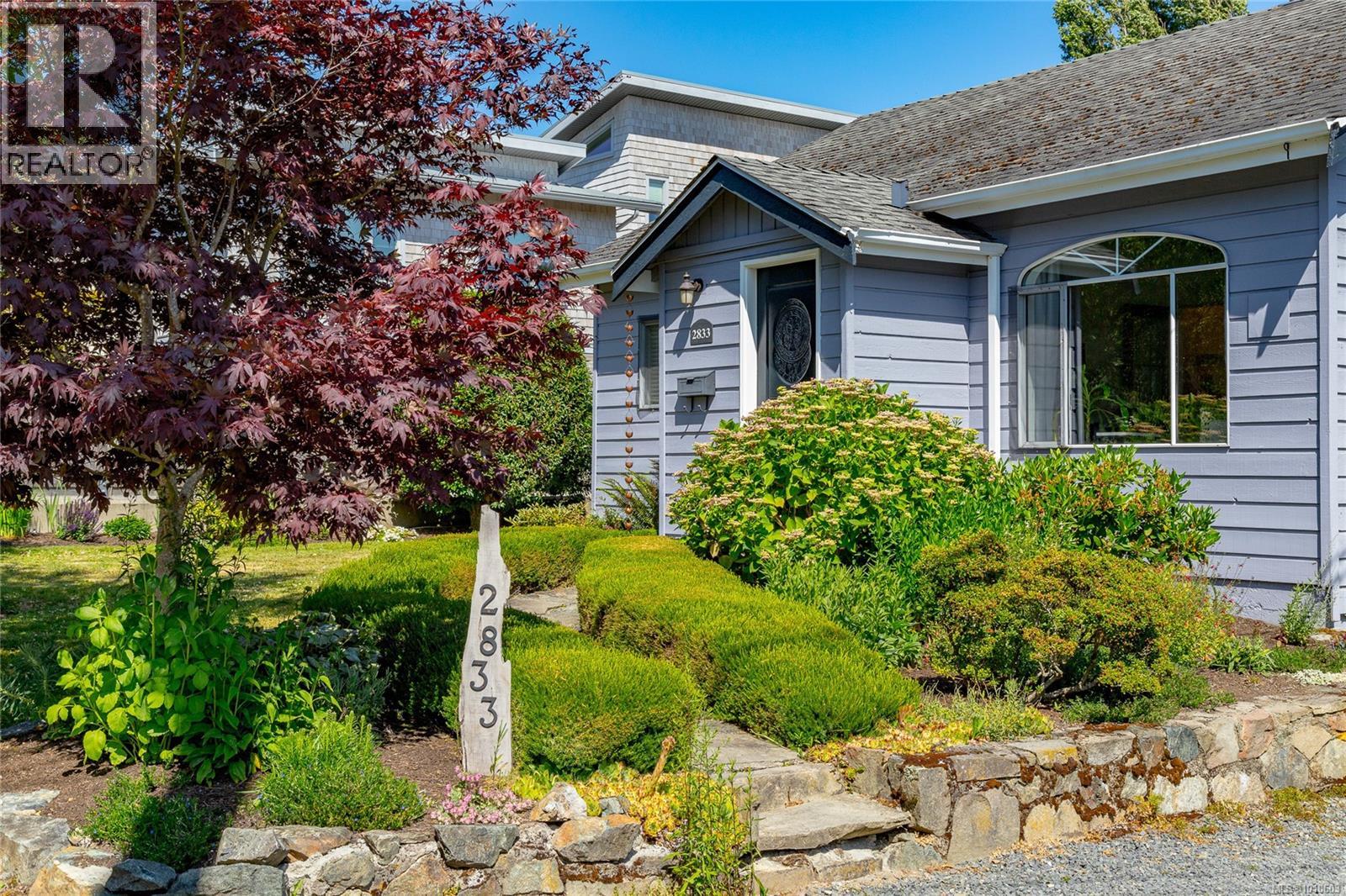 Photo 29 of 2833 Austin Ave, Saanich BC