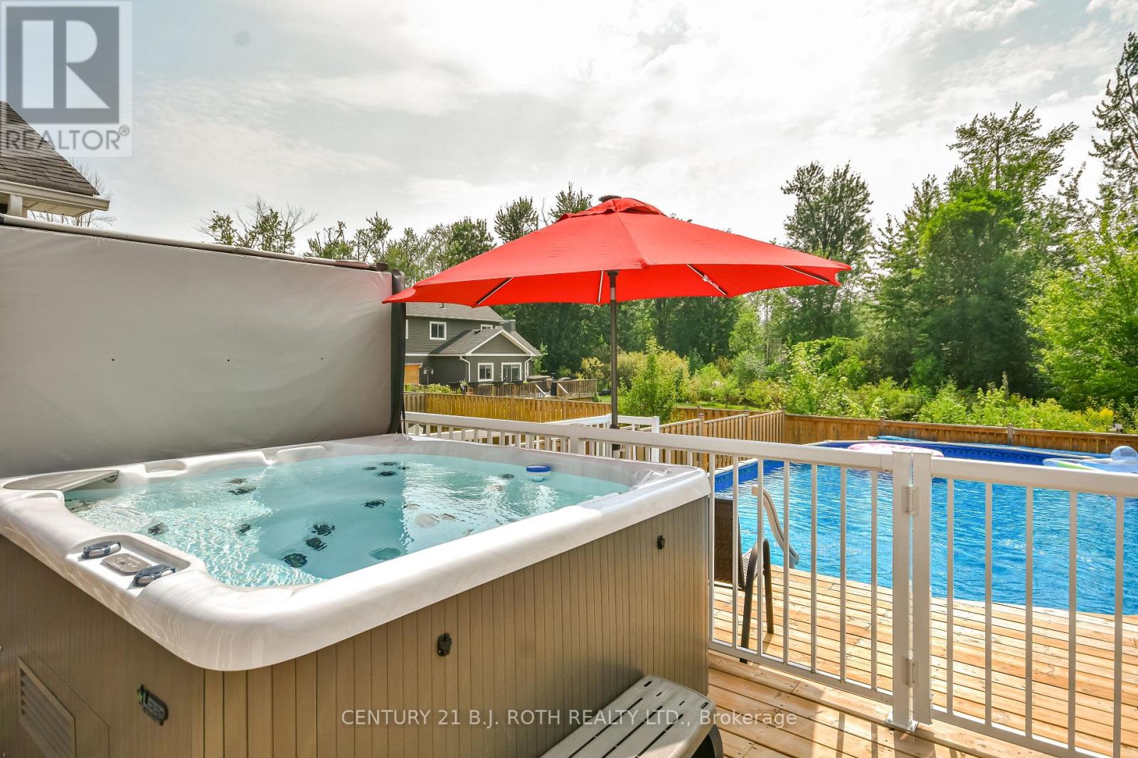 Photo 16 of 3428 Timberline Avenue, Severn ON