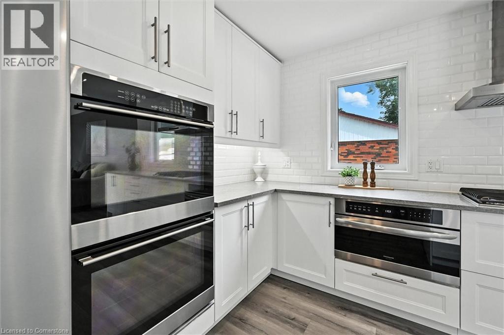 Photo 30 of 107 Aldercrest Avenue, Hamilton ON