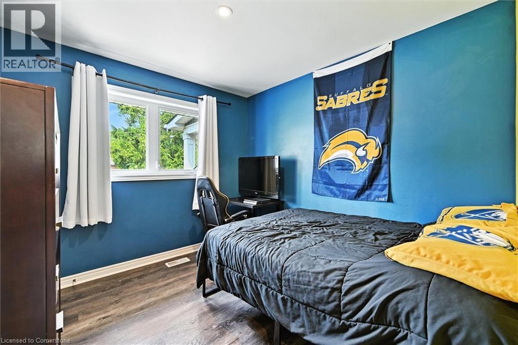 Photo 48 of 107 Aldercrest Avenue, Hamilton ON
