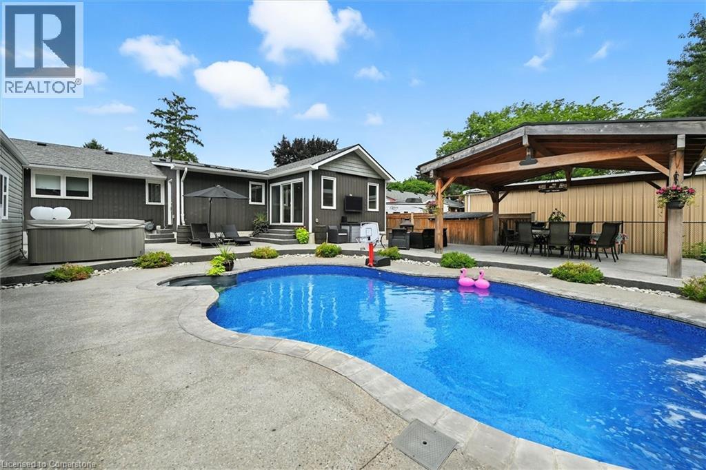 Photo 21 of 107 Aldercrest Avenue, Hamilton ON