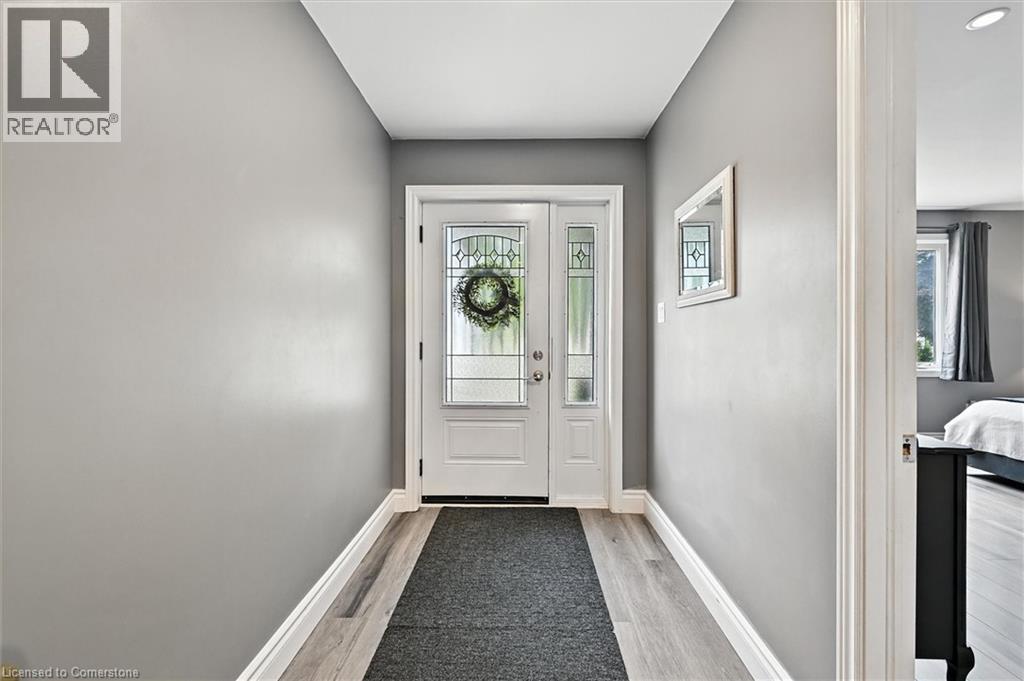 Photo 39 of 107 Aldercrest Avenue, Hamilton ON
