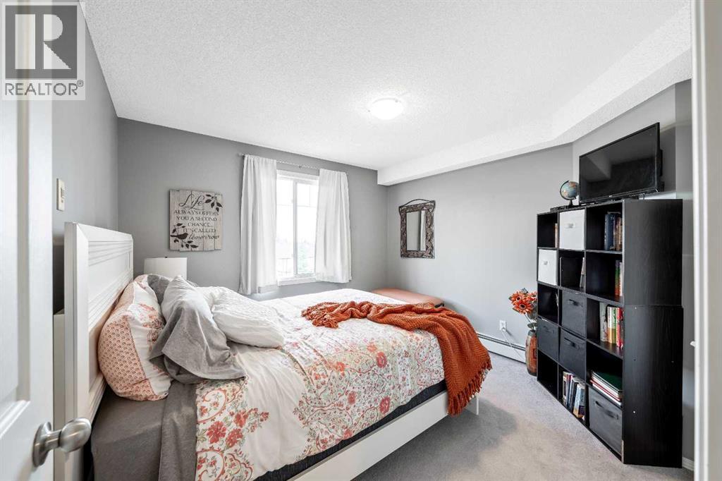 Single Family House for Sale in   Royal Birch Boulevard NW Royal Oak Calgary 