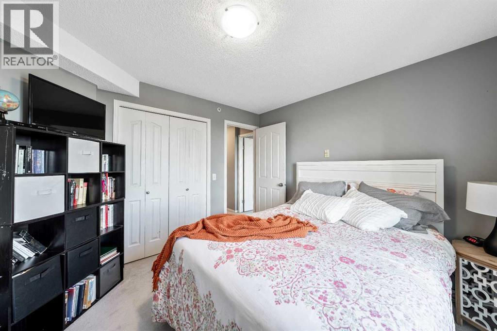 Single Family House for Sale in   Royal Birch Boulevard NW Royal Oak Calgary 