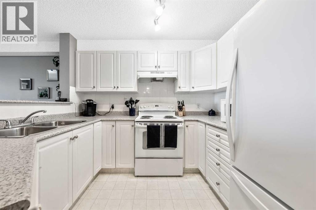 Single Family House for Sale in   Royal Birch Boulevard NW Royal Oak Calgary 