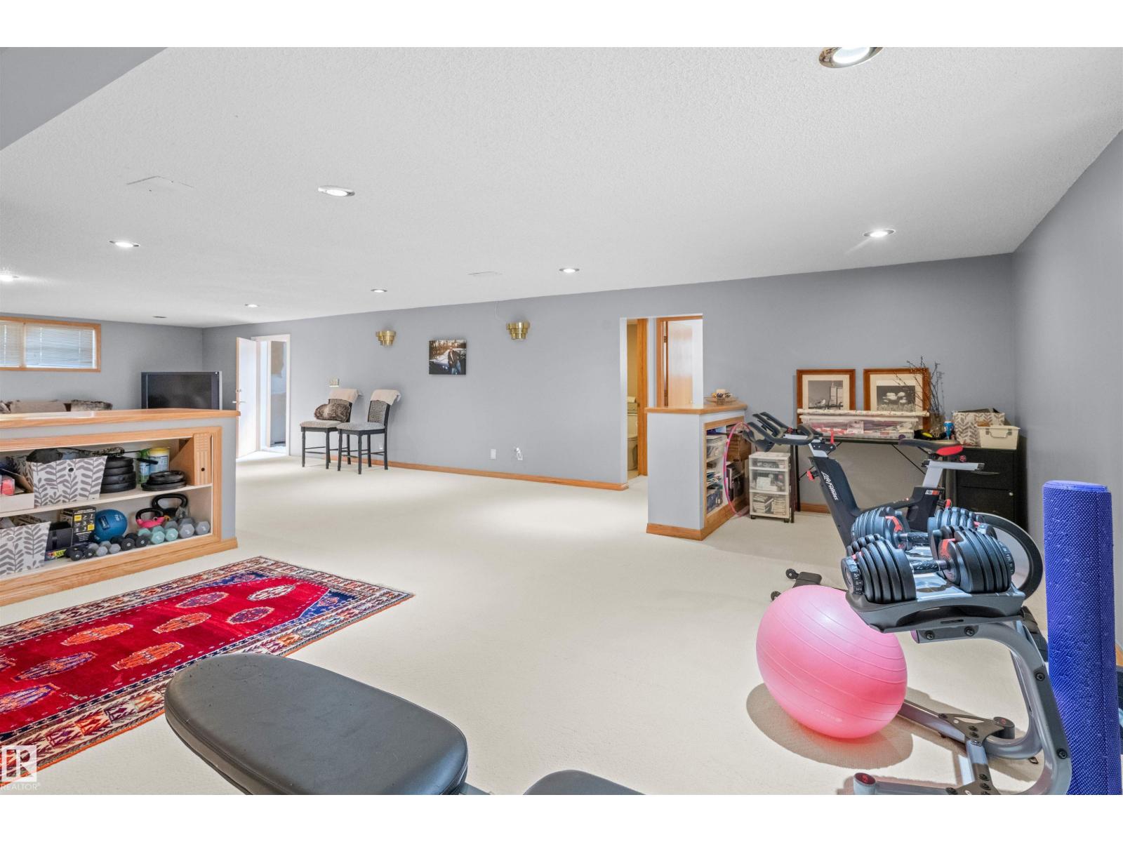 Photo 22 of 10616 136 St Nw, Edmonton AB