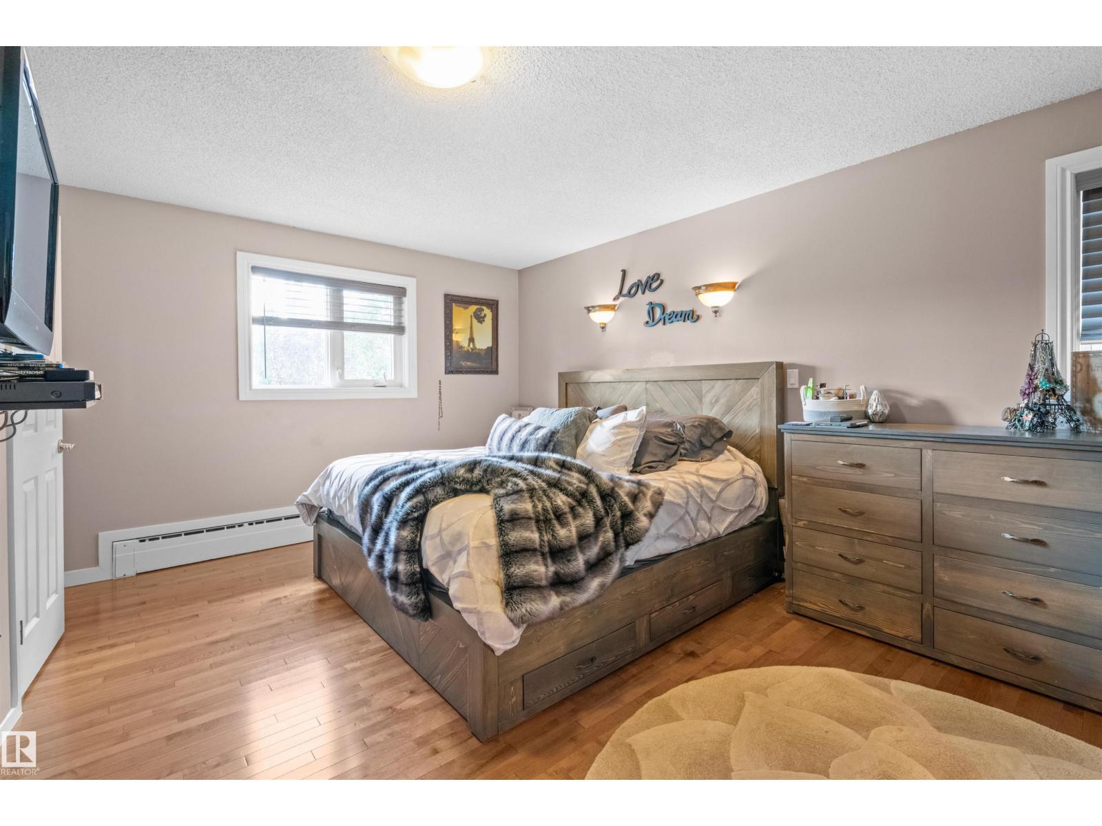 Photo 26 of 10616 136 St Nw, Edmonton AB