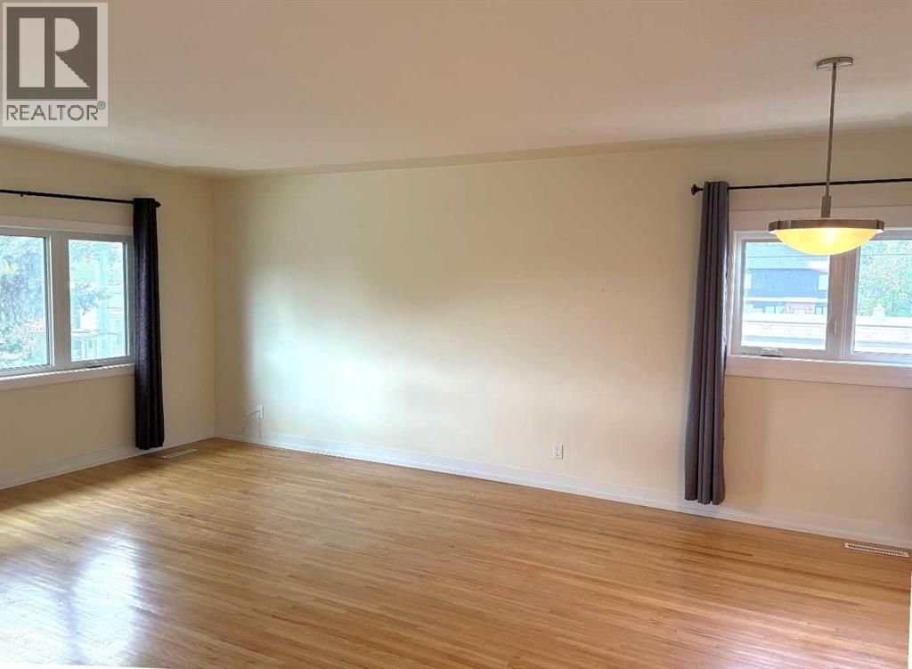 Multi-family House for Sale in    Avenue NW Banff Trail Calgary 