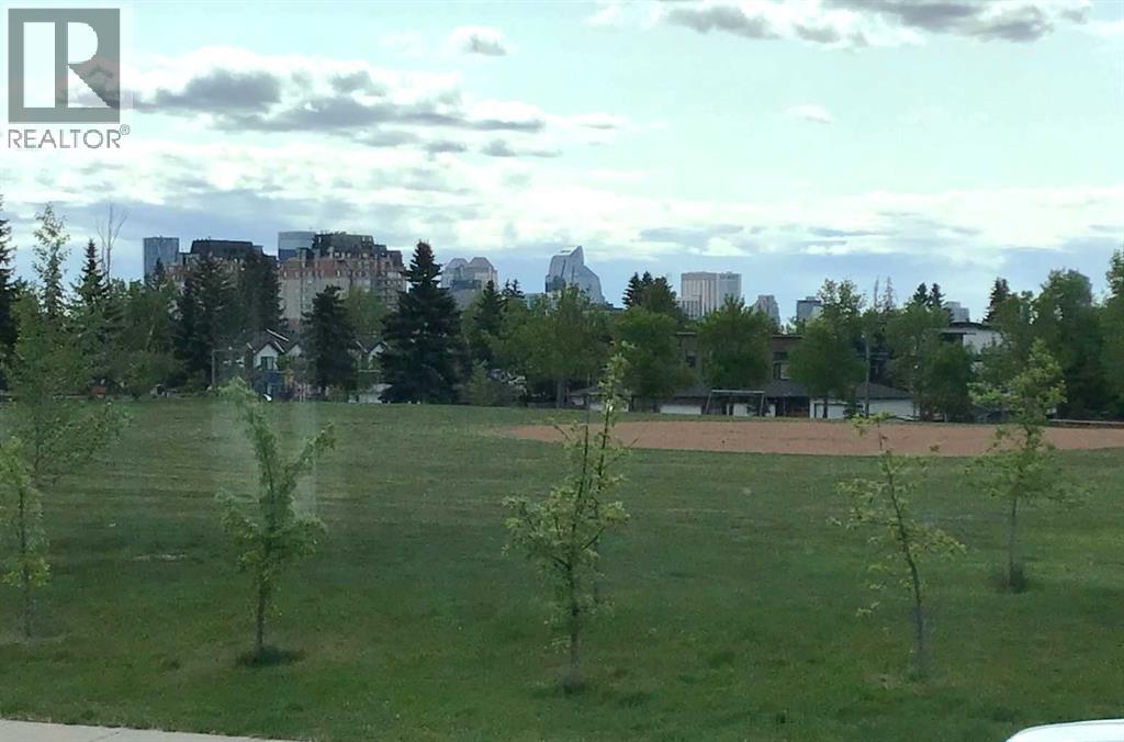 Multi-family House for Sale in    Avenue NW Banff Trail Calgary 