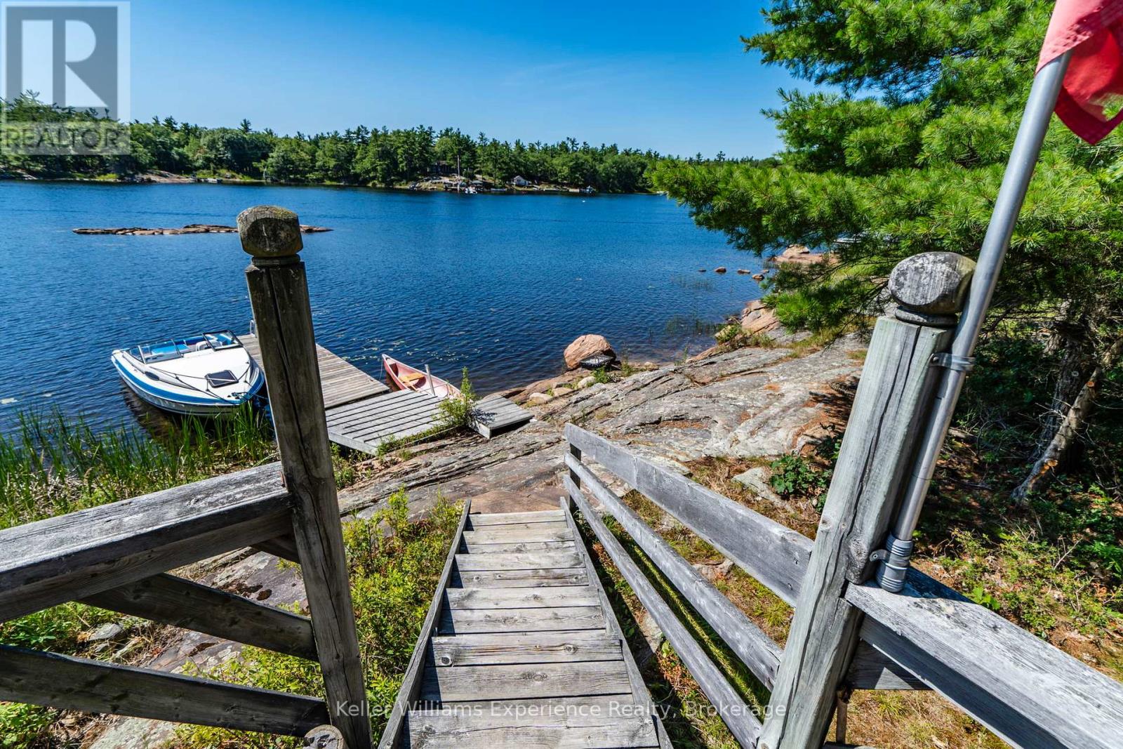 Photo 3 of 8326 Is 2210 Georgian Bay, Georgian Bay ON