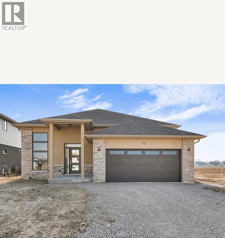 Photo 1 of 103 Kingsbridge Drive, Amherstburg ON