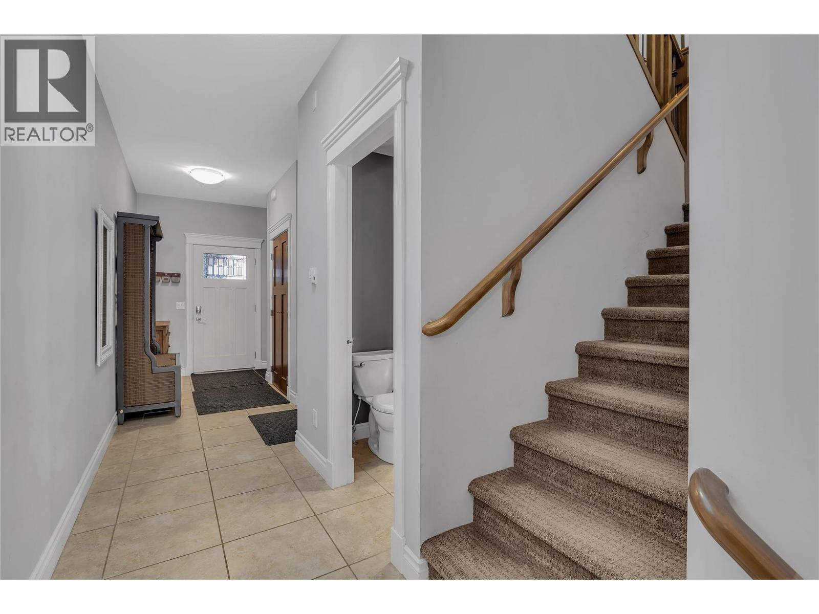 5045 Snowbird Way Unit# 5, Big White