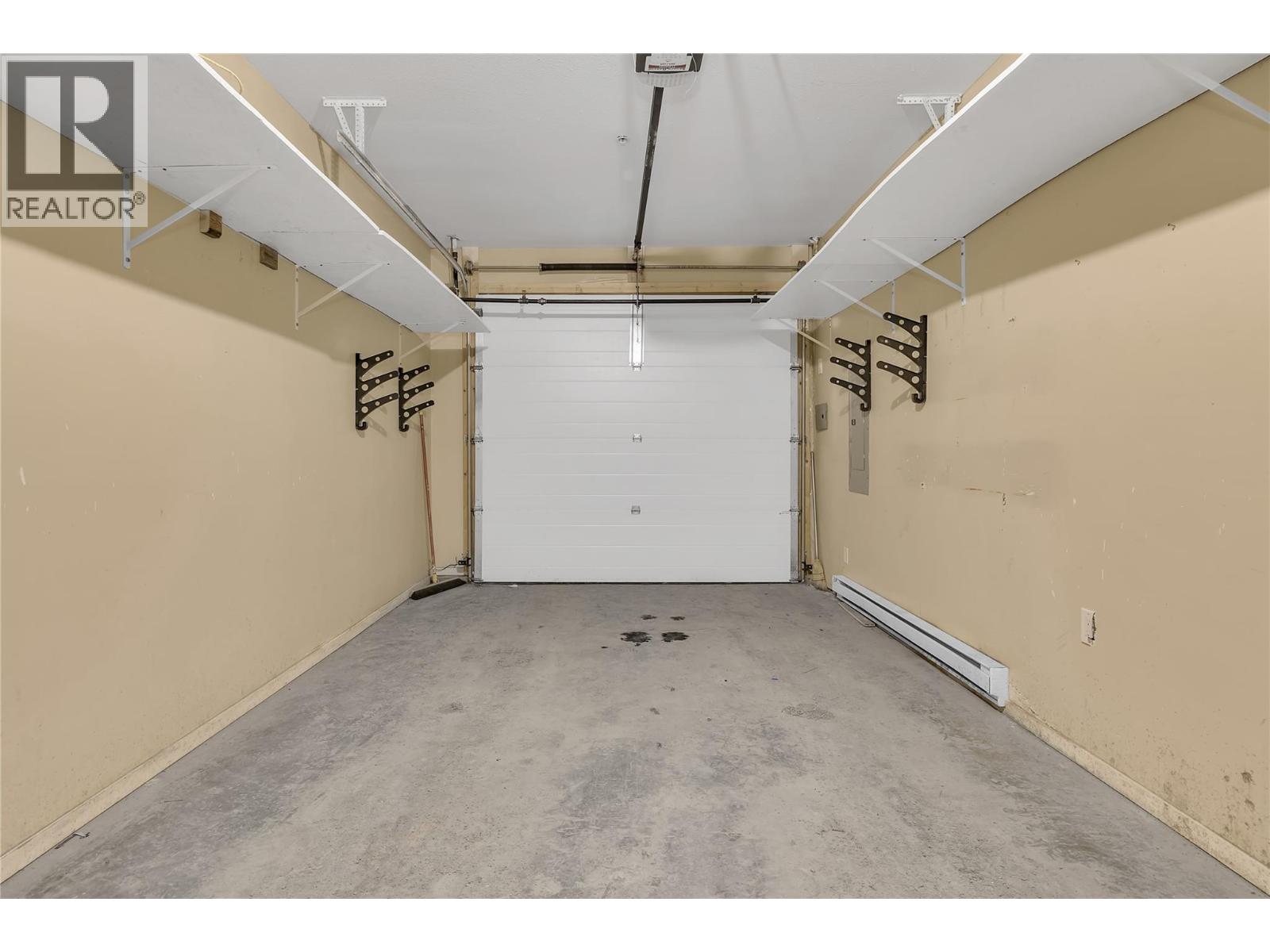 5045 Snowbird Way Unit# 5, Big White