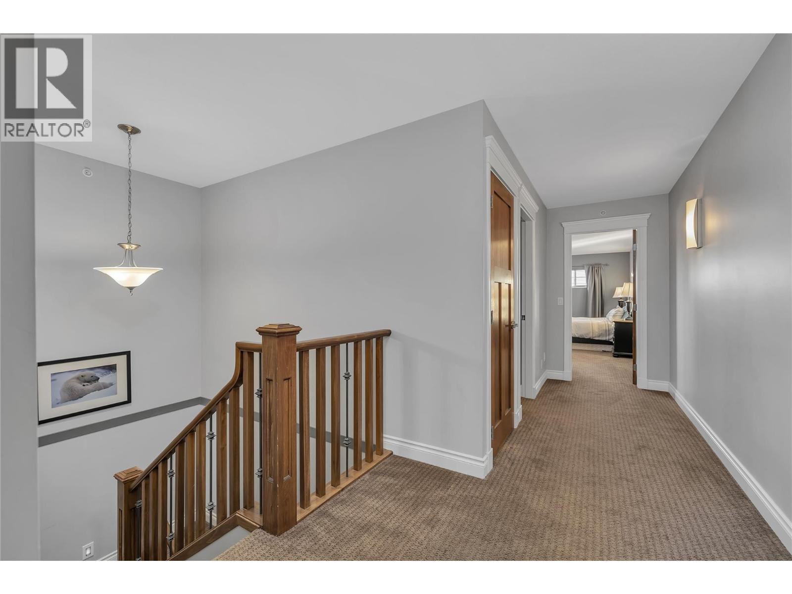 5045 Snowbird Way Unit# 5, Big White