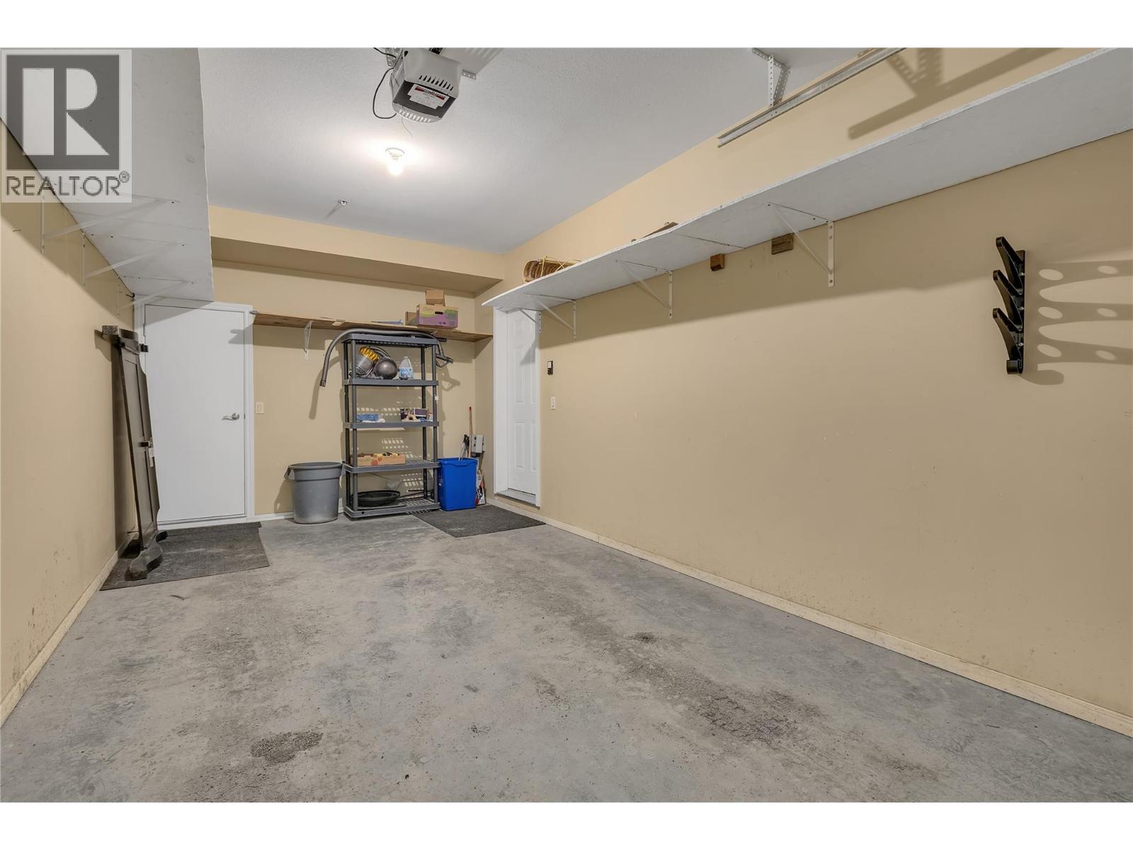 5045 Snowbird Way Unit# 5, Big White
