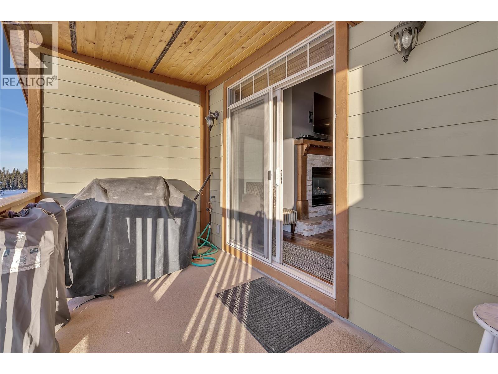 5045 Snowbird Way Unit# 5, Big White