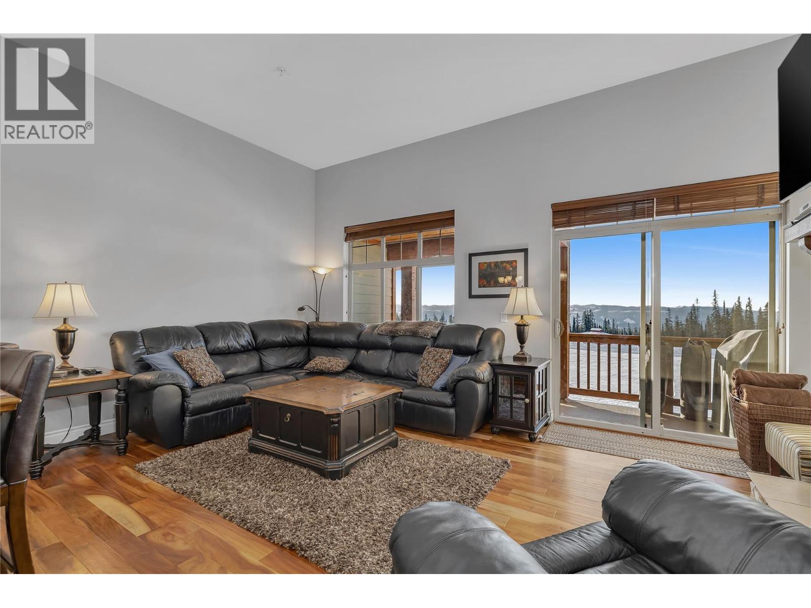 5045 Snowbird Way Unit# 5, Big White