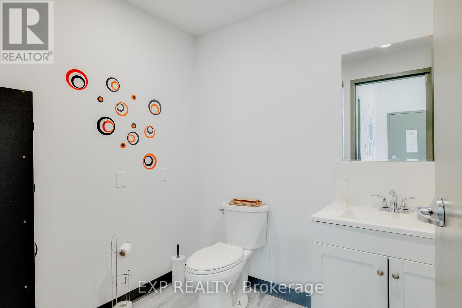 Photo 7 of 311 258 C Sunview Street, Waterloo ON
