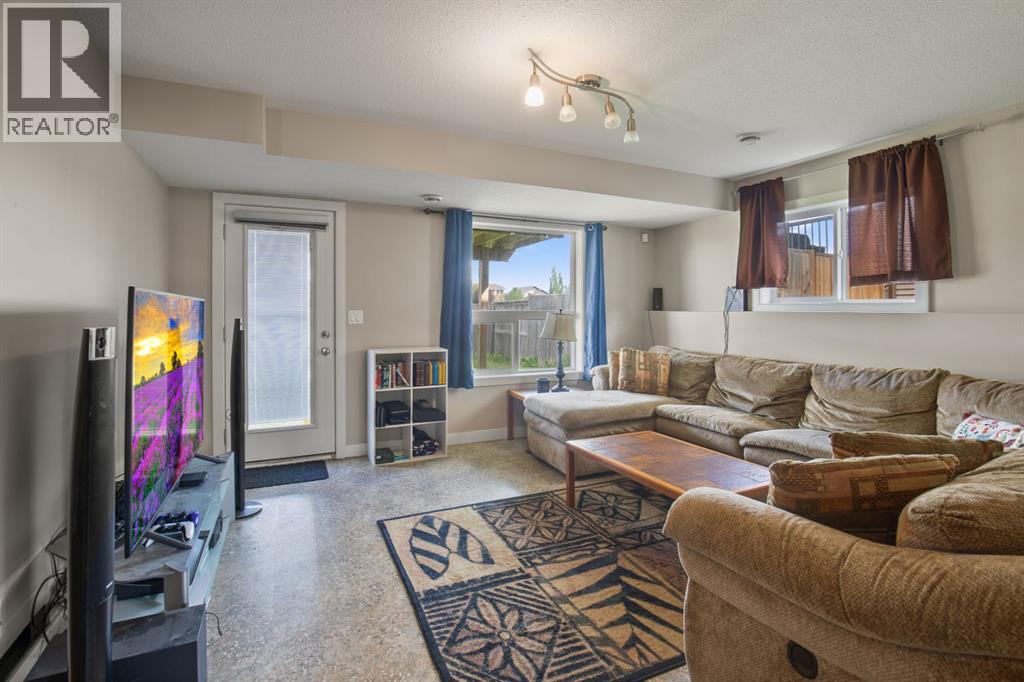 Photo 28 of 130 Larsen Crescent, Red Deer AB