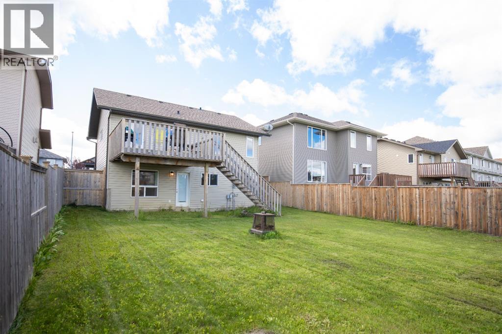 Photo 26 of 130 Larsen Crescent, Red Deer AB