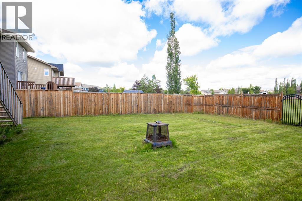 Photo 17 of 130 Larsen Crescent, Red Deer AB