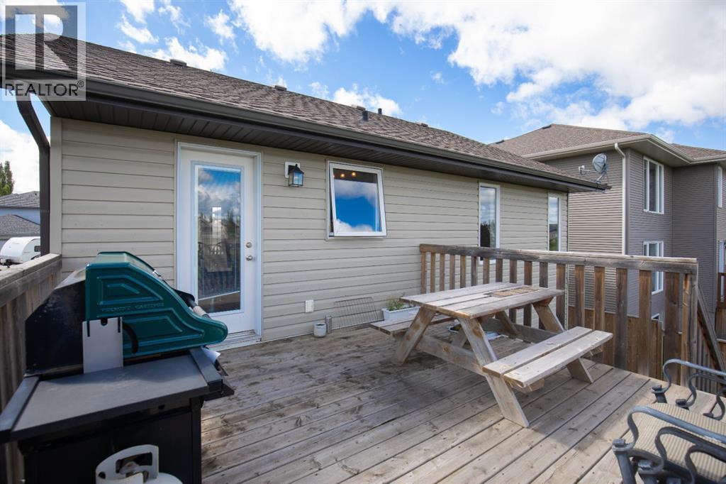 Photo 38 of 130 Larsen Crescent, Red Deer AB
