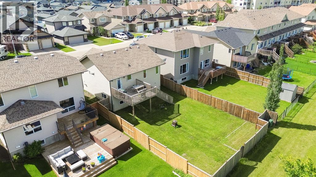 Photo 24 of 130 Larsen Crescent, Red Deer AB