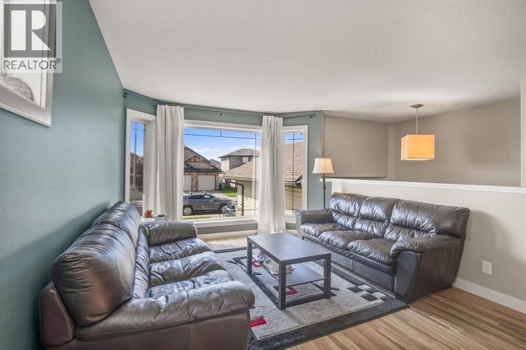 Photo 32 of 130 Larsen Crescent, Red Deer AB