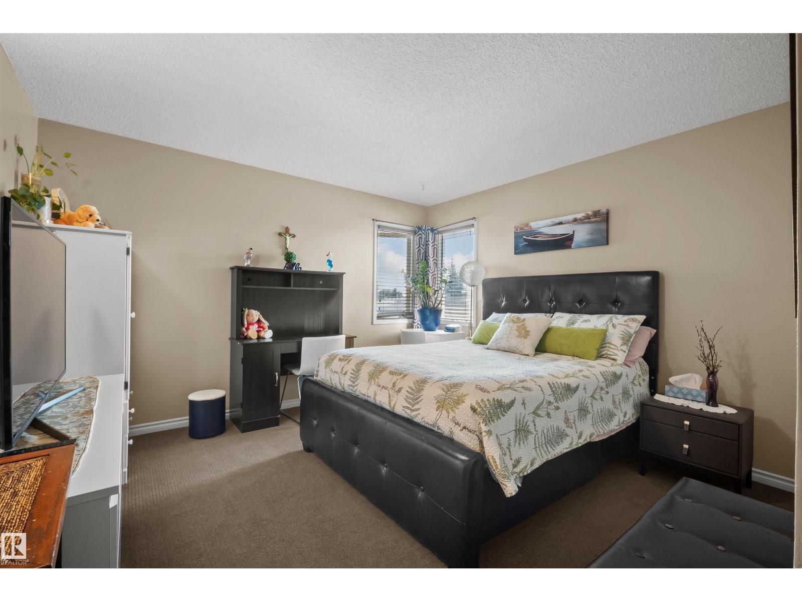 Photo 46 of 18308 60 Av Nw, Edmonton AB