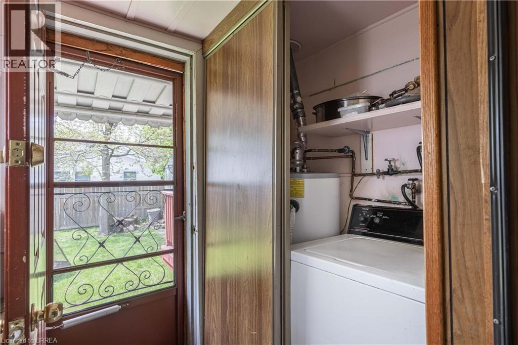 Photo 1 of 117 Cambridge Road E, Crystal Beach ON