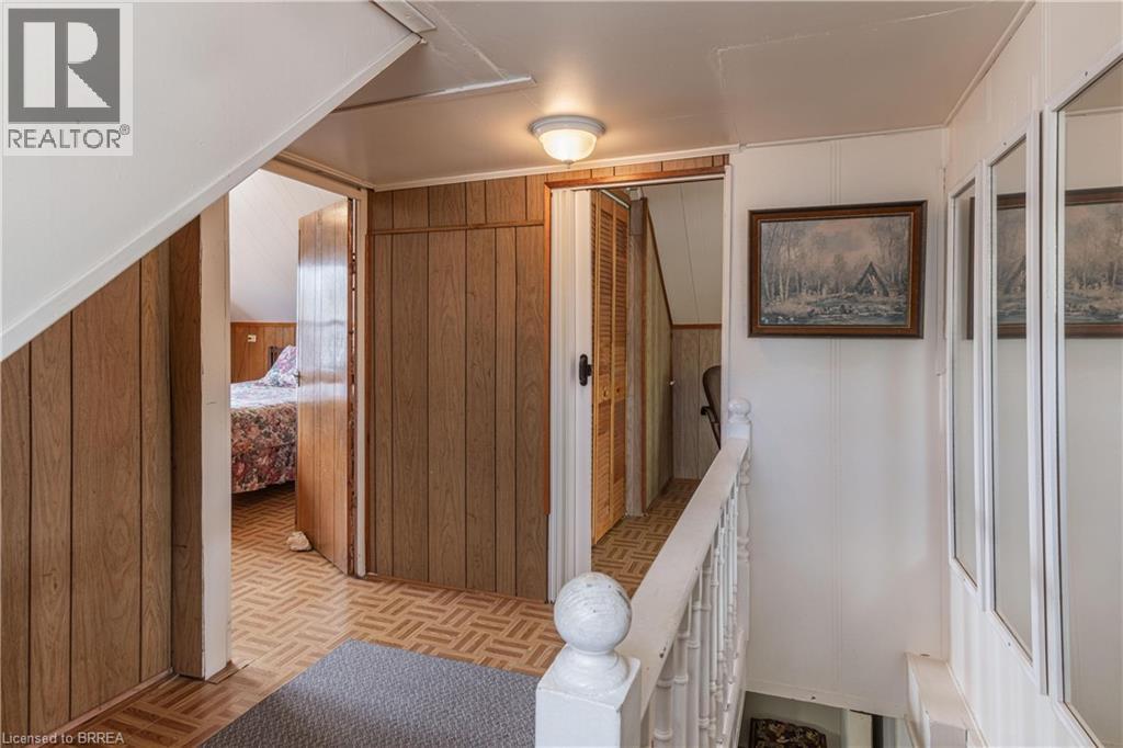 Photo 20 of 117 Cambridge Road E, Crystal Beach ON